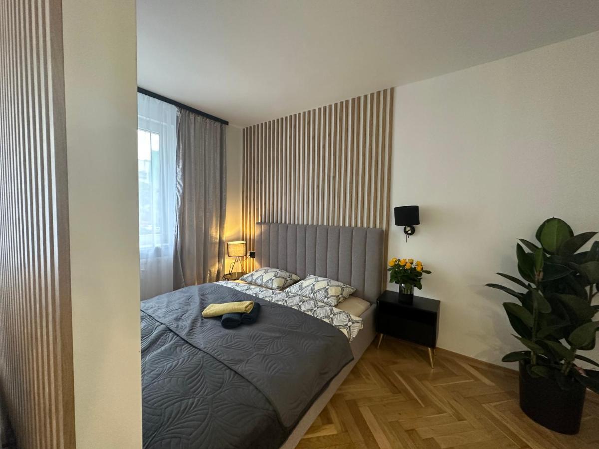 Mki Apartments - Zlota 69 Warsaw City Center Apartment Eksteriør billede