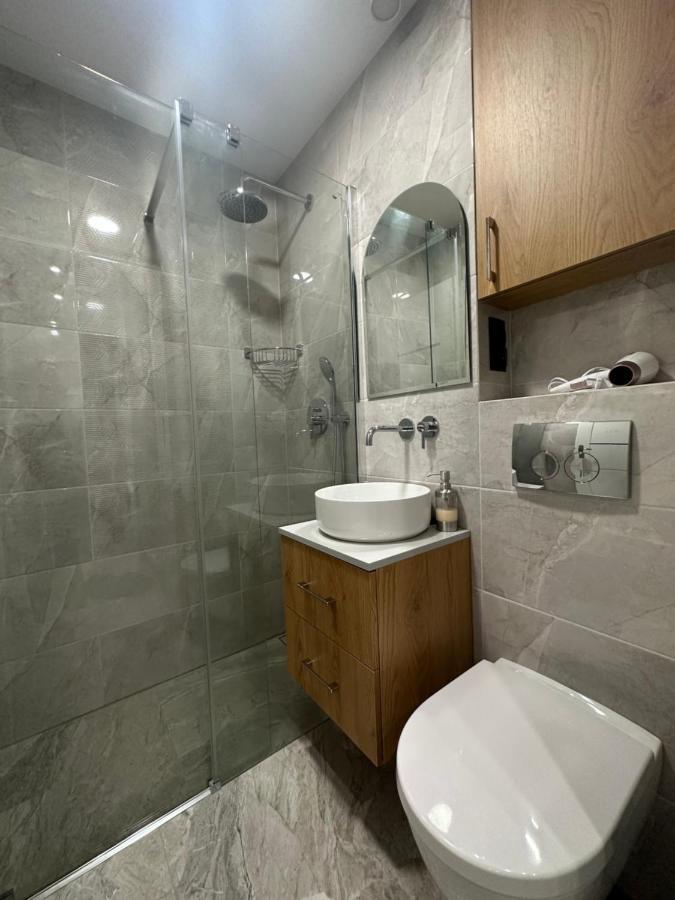 Mki Apartments - Zlota 69 Warsaw City Center Apartment Eksteriør billede